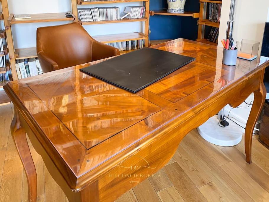 L'Archimede - Parking Prive Apartment Versailles Bagian luar foto